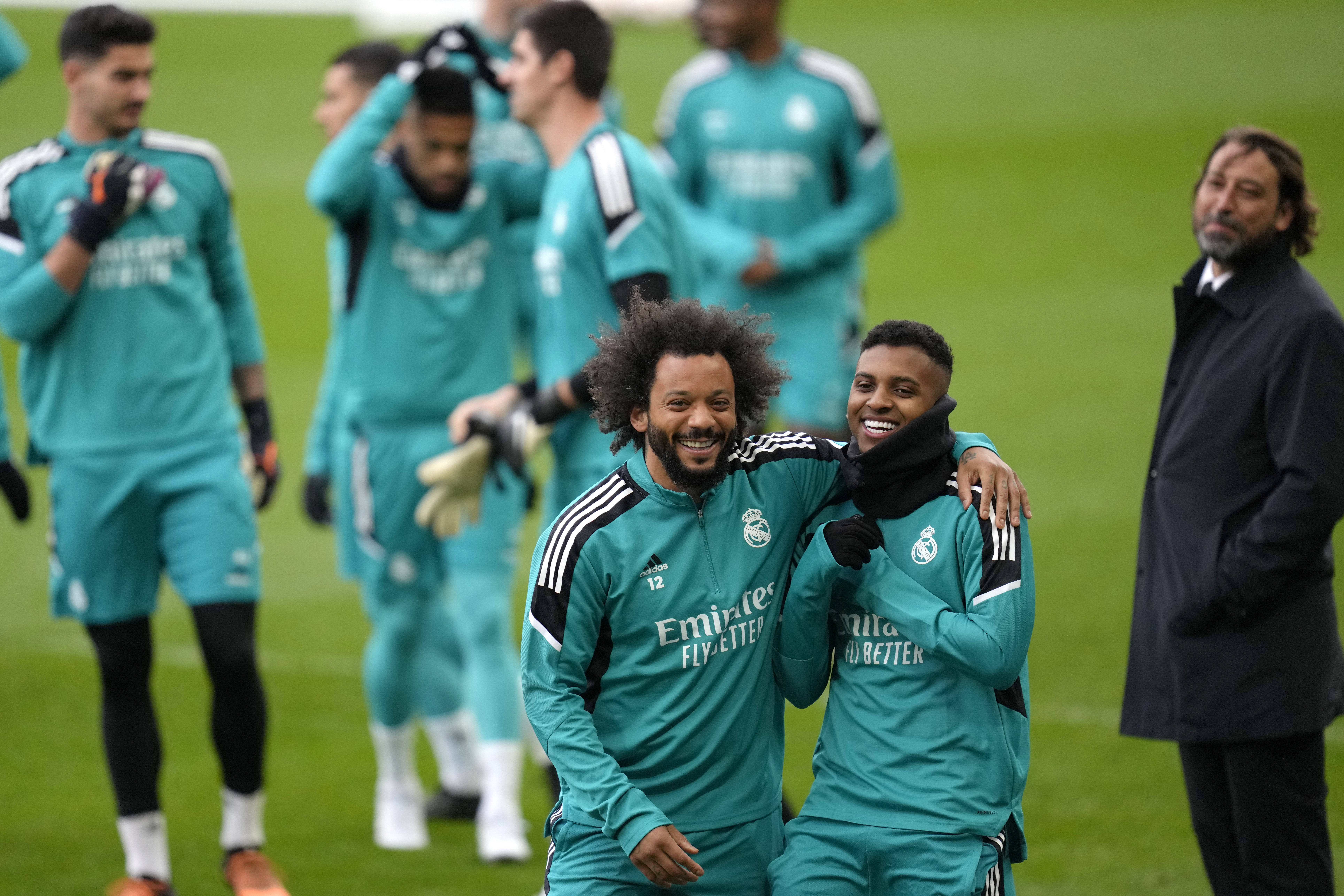 关于刚刚！转会期波特兰开拓者备战欧冠布莱顿赛后刷新队史纪录，瓦伦西亚赛前调整名单的信息